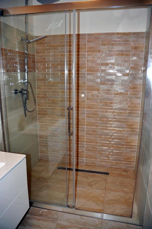 קרנוב Hotel Steiger מראה חיצוני תמונה